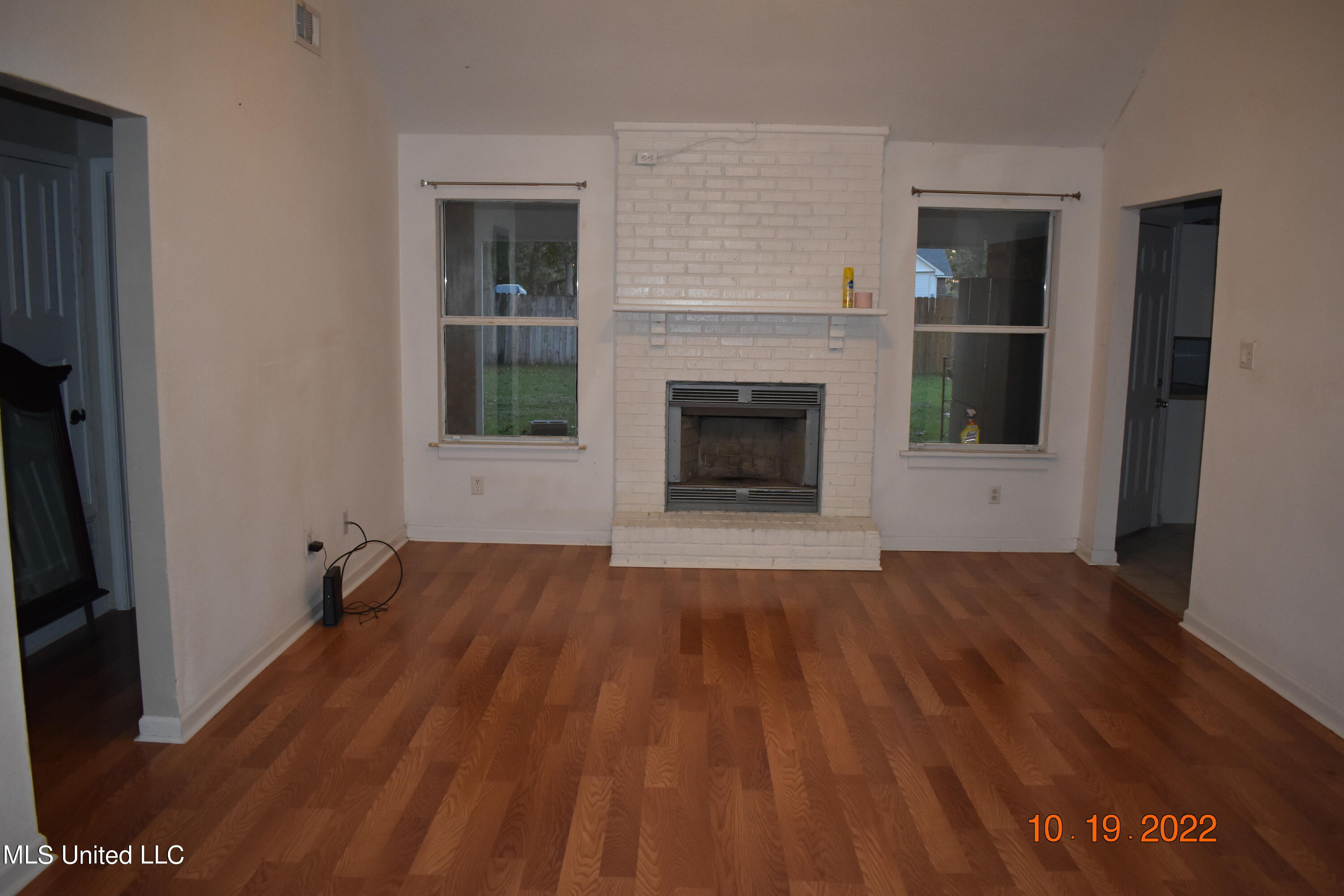 10345 Pin Oak Drive Biloxi, MS 39532 - Photo 2 of 23 DSC_0002