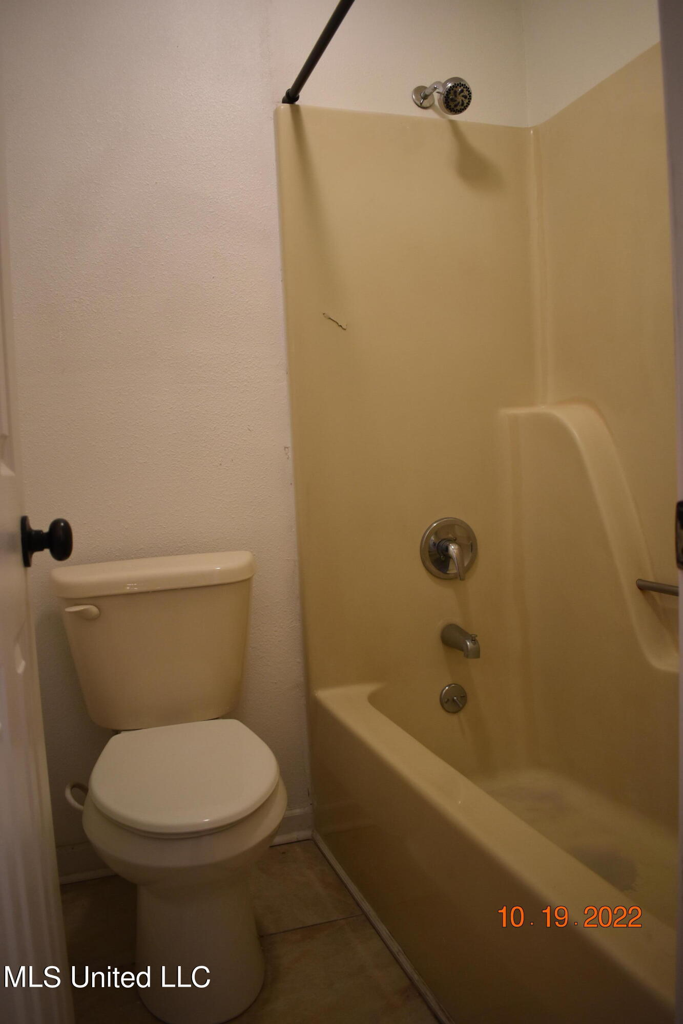 10345 Pin Oak Drive Biloxi, MS 39532 - Photo 23 of 23 DSC_0034