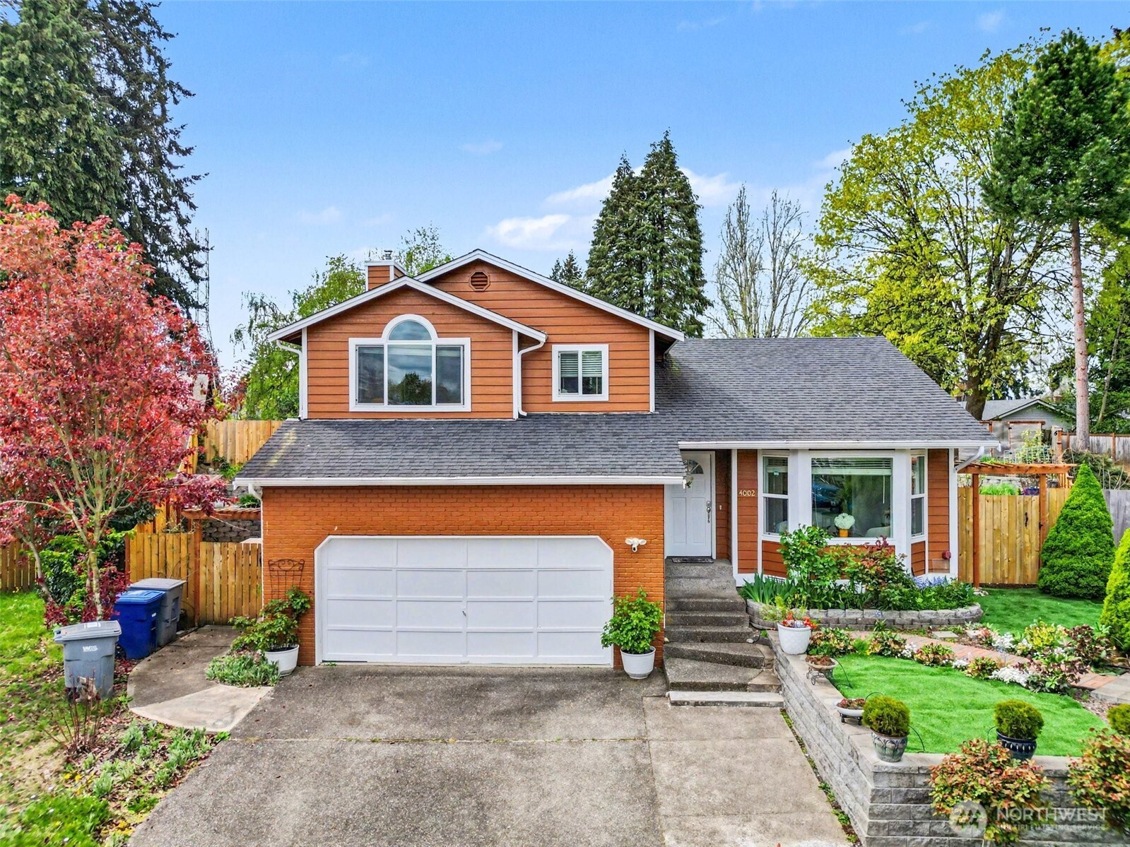 4002 Northeast 7th Court Renton, WA 98056 - Photo 3 of 40