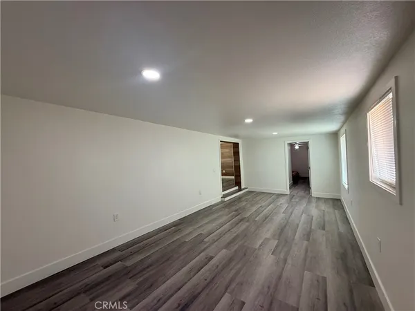 $1,800 | 35377 Marks, Barstow, CA 92311