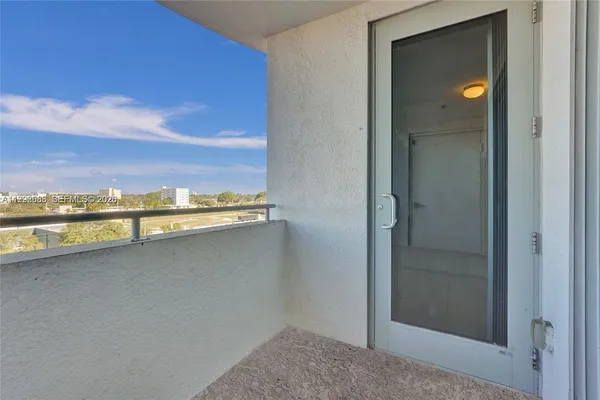 $2,650 | 1830 Radius Drive, Unit 609, Hollywood, FL 33020