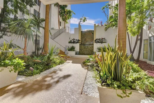 $2,650 | 1830 Radius Drive, Unit 609, Hollywood, FL 33020