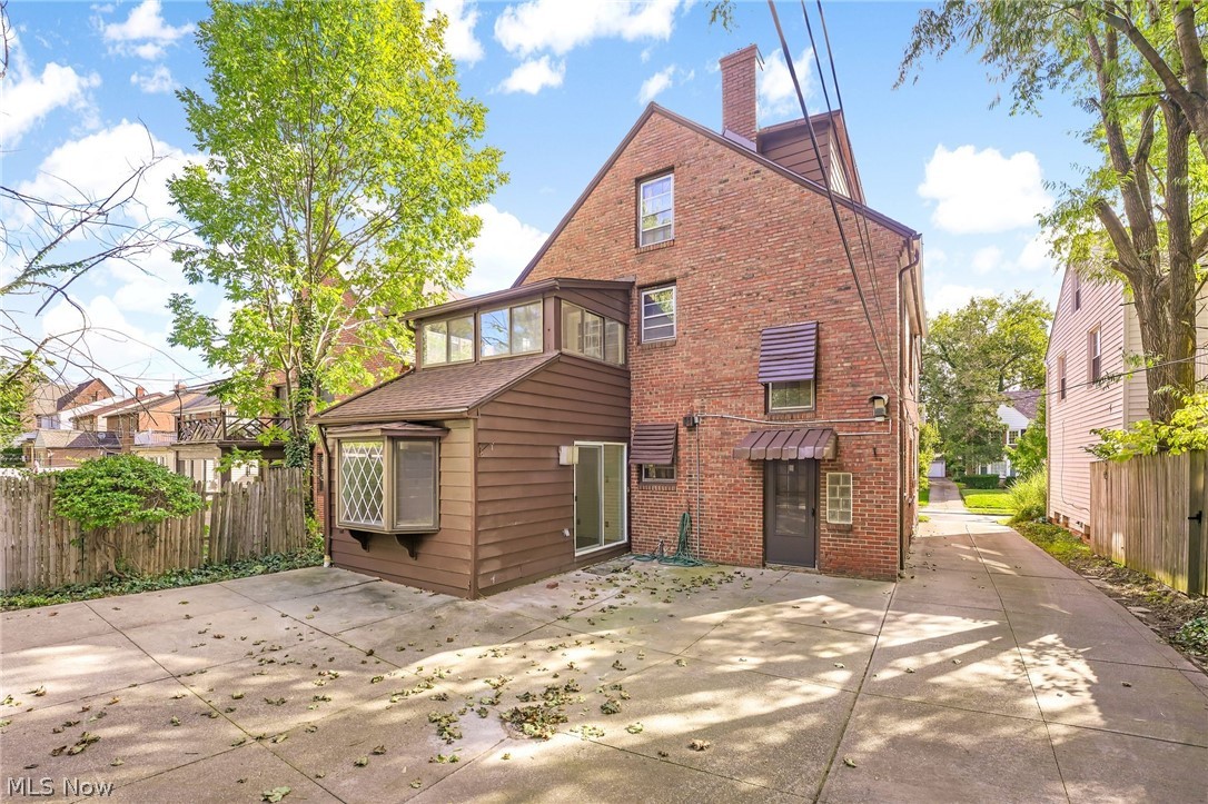 3670 Winchell Road Shaker Heights, OH 44122 - Photo 3 of 38 Gallery Image 3