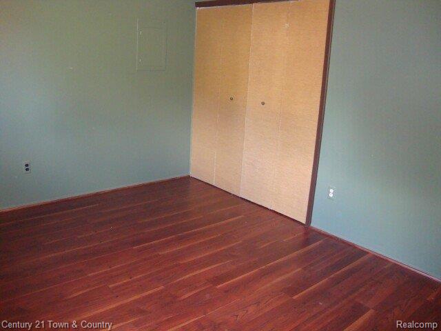 6894 John R Road Troy, MI 48085 - Photo 9 of 11 bd 1
