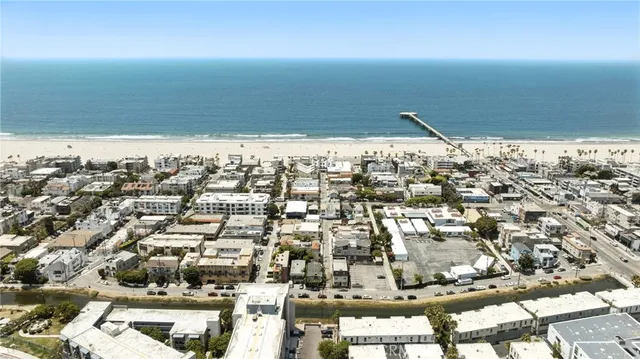 $1,950,000 | 3315 Strongs Drive, Los Angeles, CA 90292