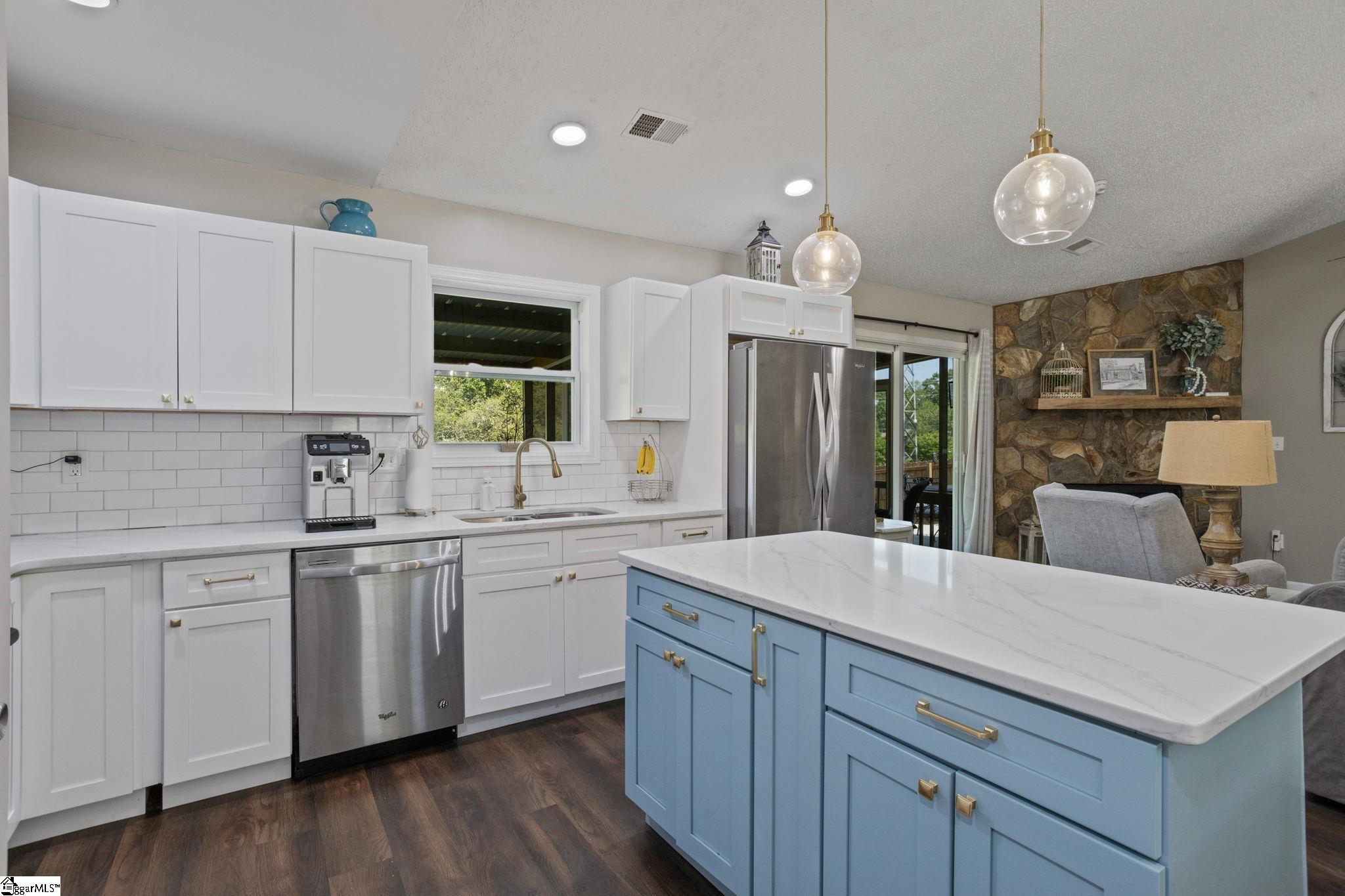 105 Woodland Road Mauldin, SC 29662 - Photo 9 of 25 Gallery Image 9