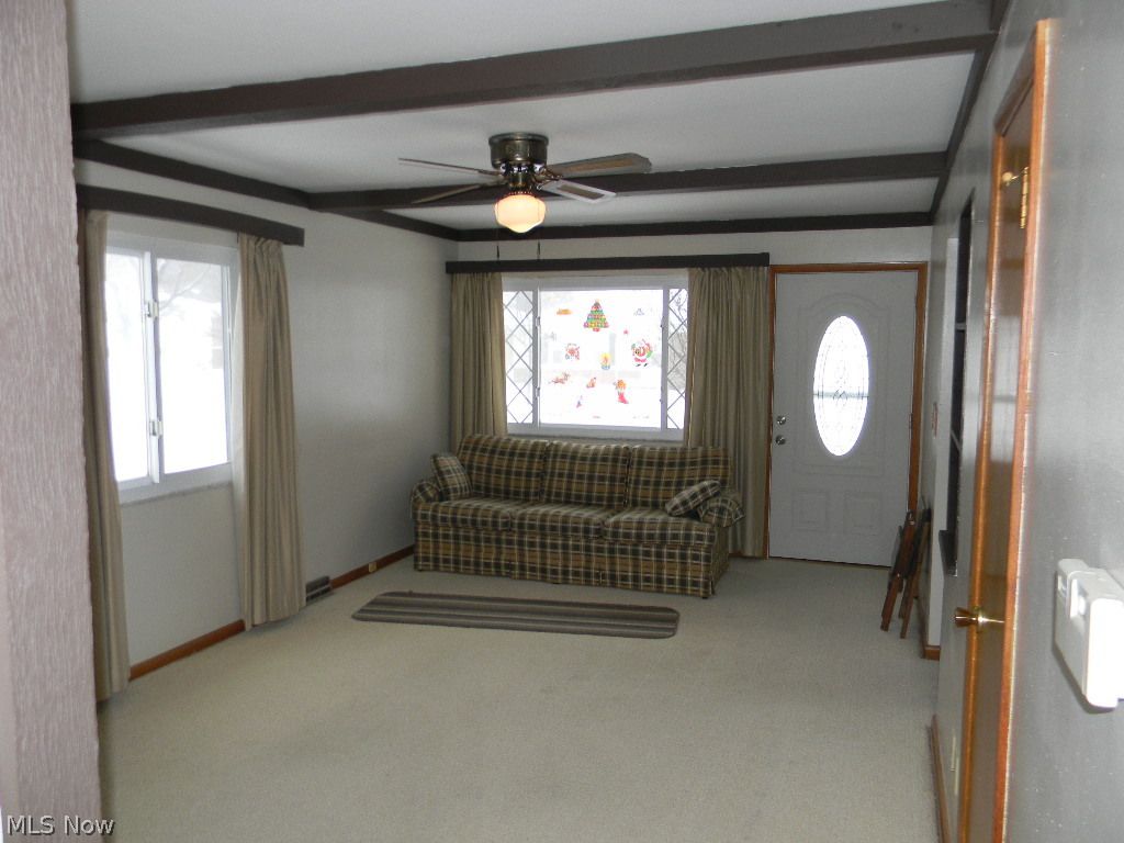 478 Stephens Road Akron, OH 44312 - Photo 2 of 12