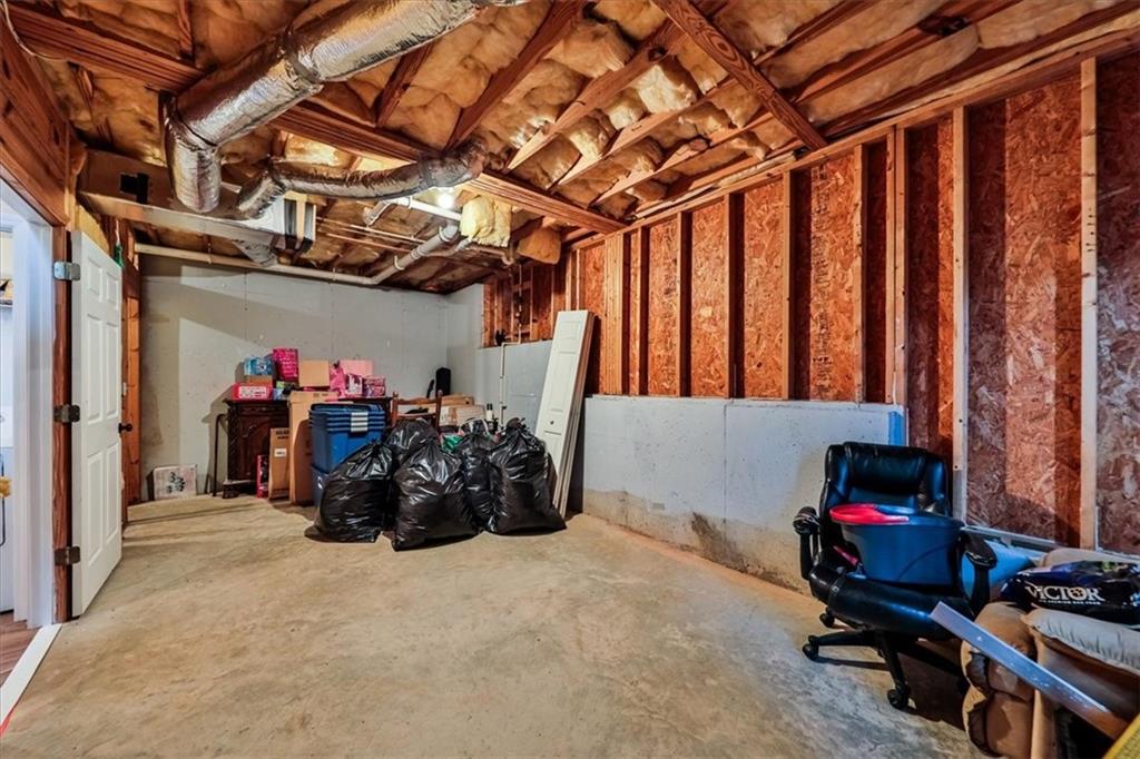 385 Prometheous Way Rockmart, GA 30153 - Photo 22 of 27 a view of a room with gym equipment