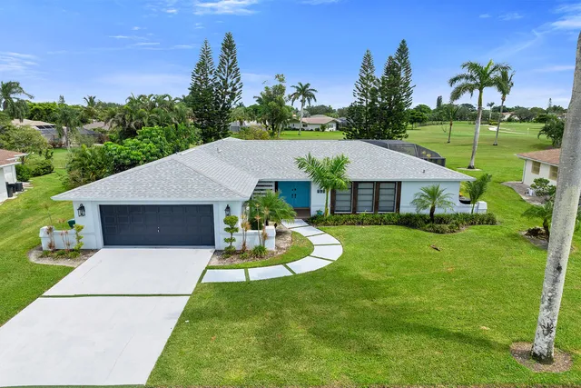 $879,000 | 143 St Andrews Boulevard, Naples, FL 34113