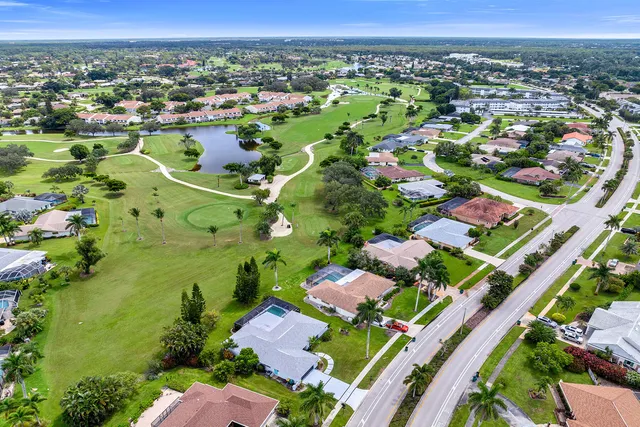 $879,000 | 143 St Andrews Boulevard, Naples, FL 34113