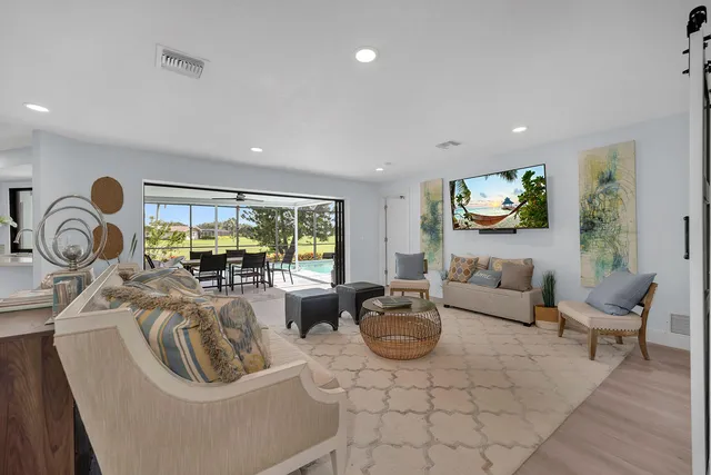 $879,000 | 143 St Andrews Boulevard, Naples, FL 34113