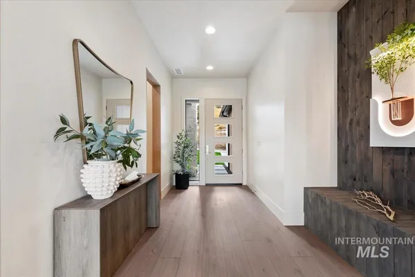 $1,649,900 | 20185 North Swire Grn Way, Boise, ID 83714