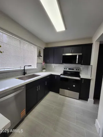 $210,000 | 15402 North 28th Street, Unit 105, Phoenix, AZ 85032