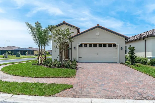 $3,250 | 2217 6th Street East, Palmetto, FL 34221