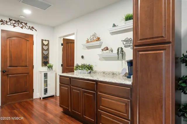 $2,850,000 | 2550 Elk Grove Road, Solvang, CA 93463