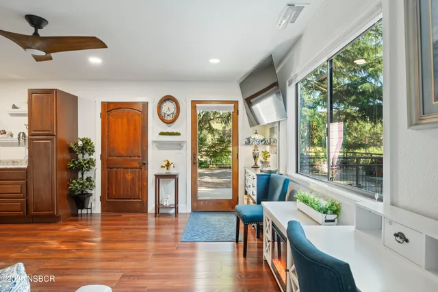 $2,850,000 | 2550 Elk Grove Road, Solvang, CA 93463