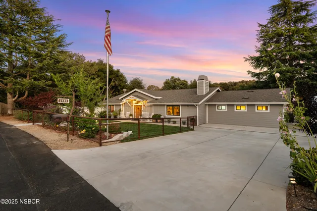 $2,850,000 | 2550 Elk Grove Road, Solvang, CA 93463