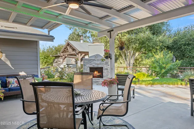 $2,850,000 | 2550 Elk Grove Road, Solvang, CA 93463