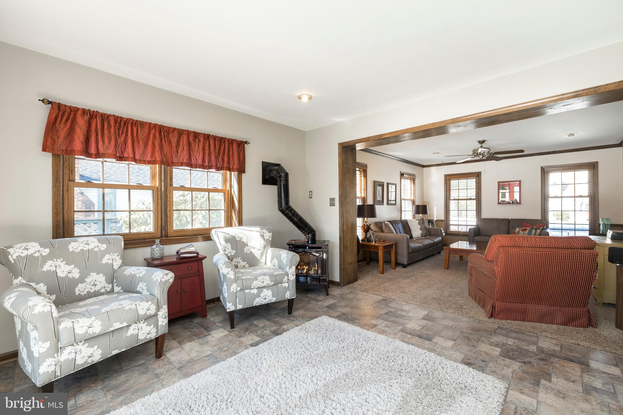 201 Julie Road Chalfont, PA 18914 - Photo 11 of 45 Gallery Image 11
