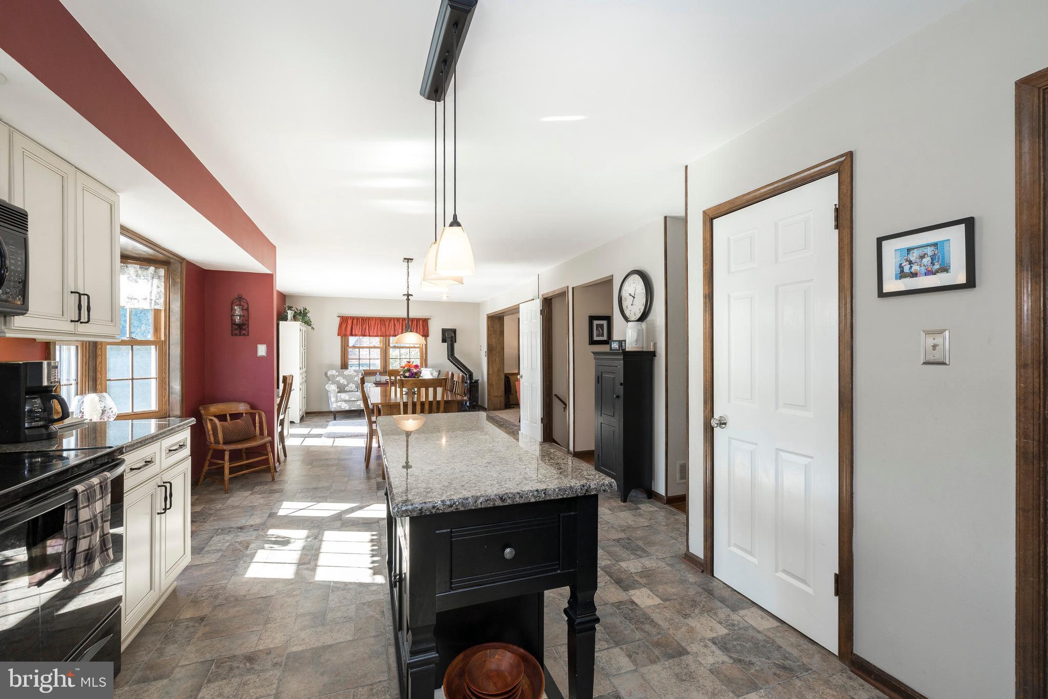 201 Julie Road Chalfont, PA 18914 - Photo 22 of 45 Gallery Image 22