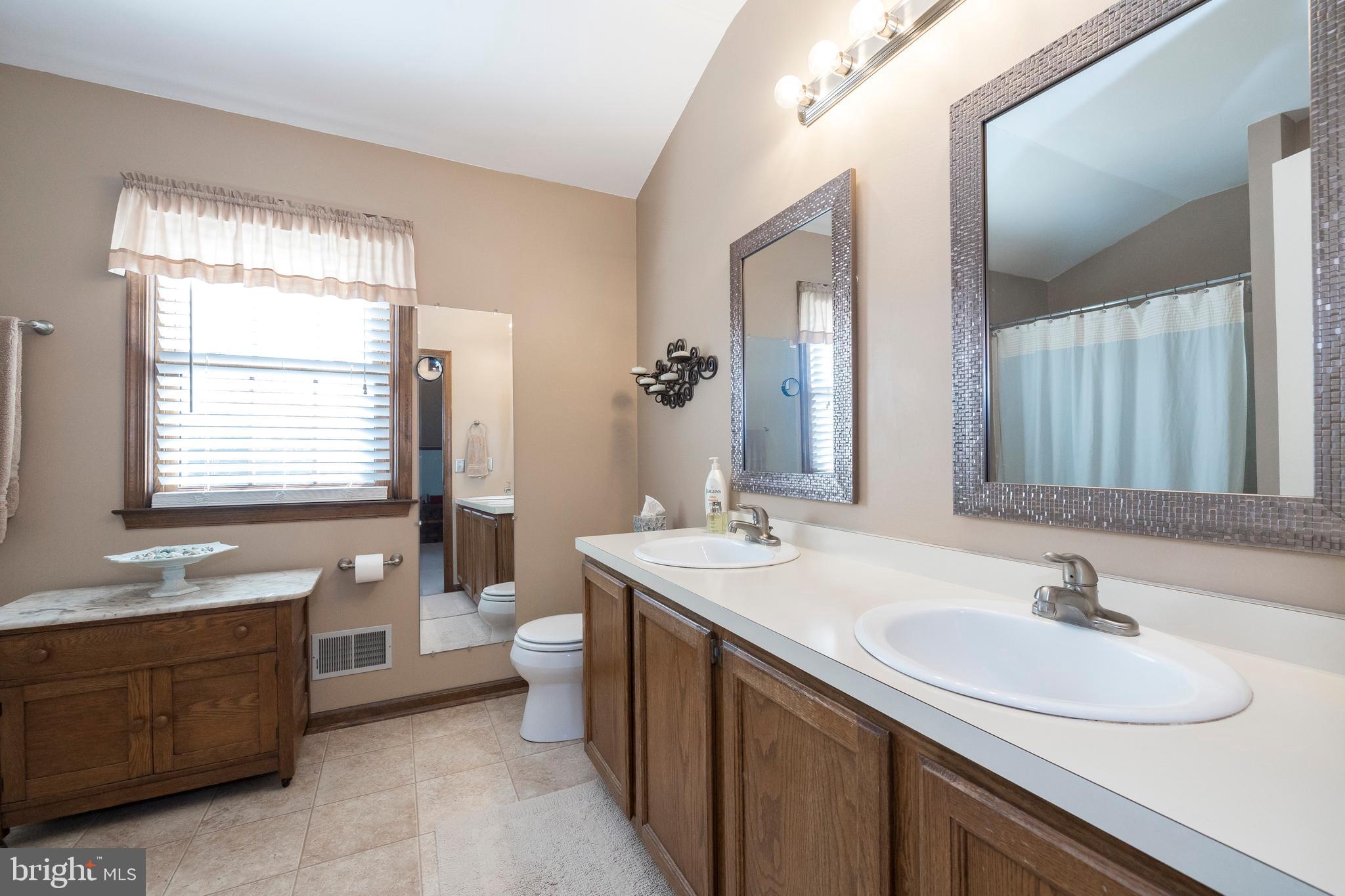 201 Julie Road Chalfont, PA 18914 - Photo 28 of 45 Gallery Image 28