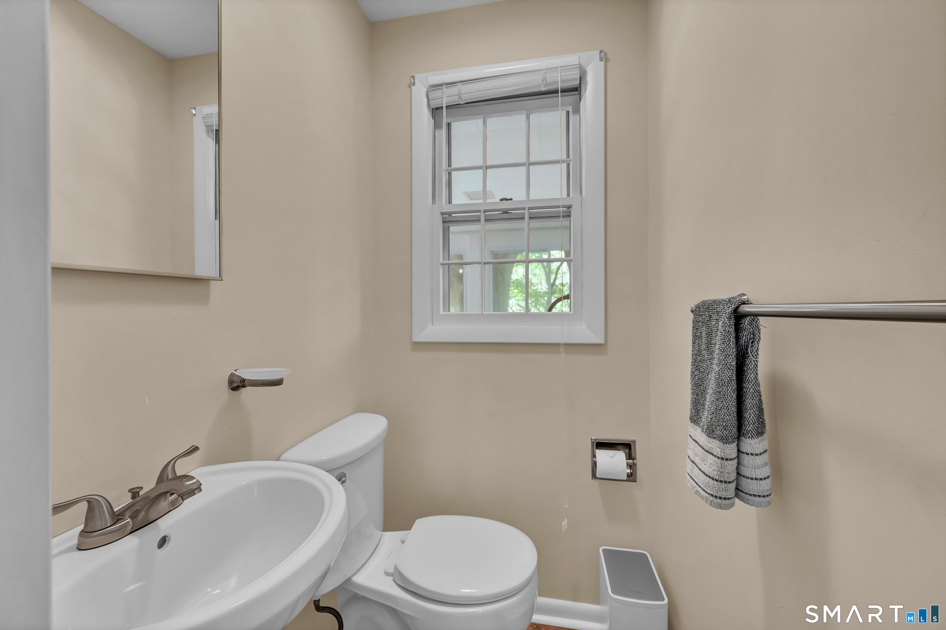 3 Mountain Road Danbury, CT 06810 - Photo 13 of 34