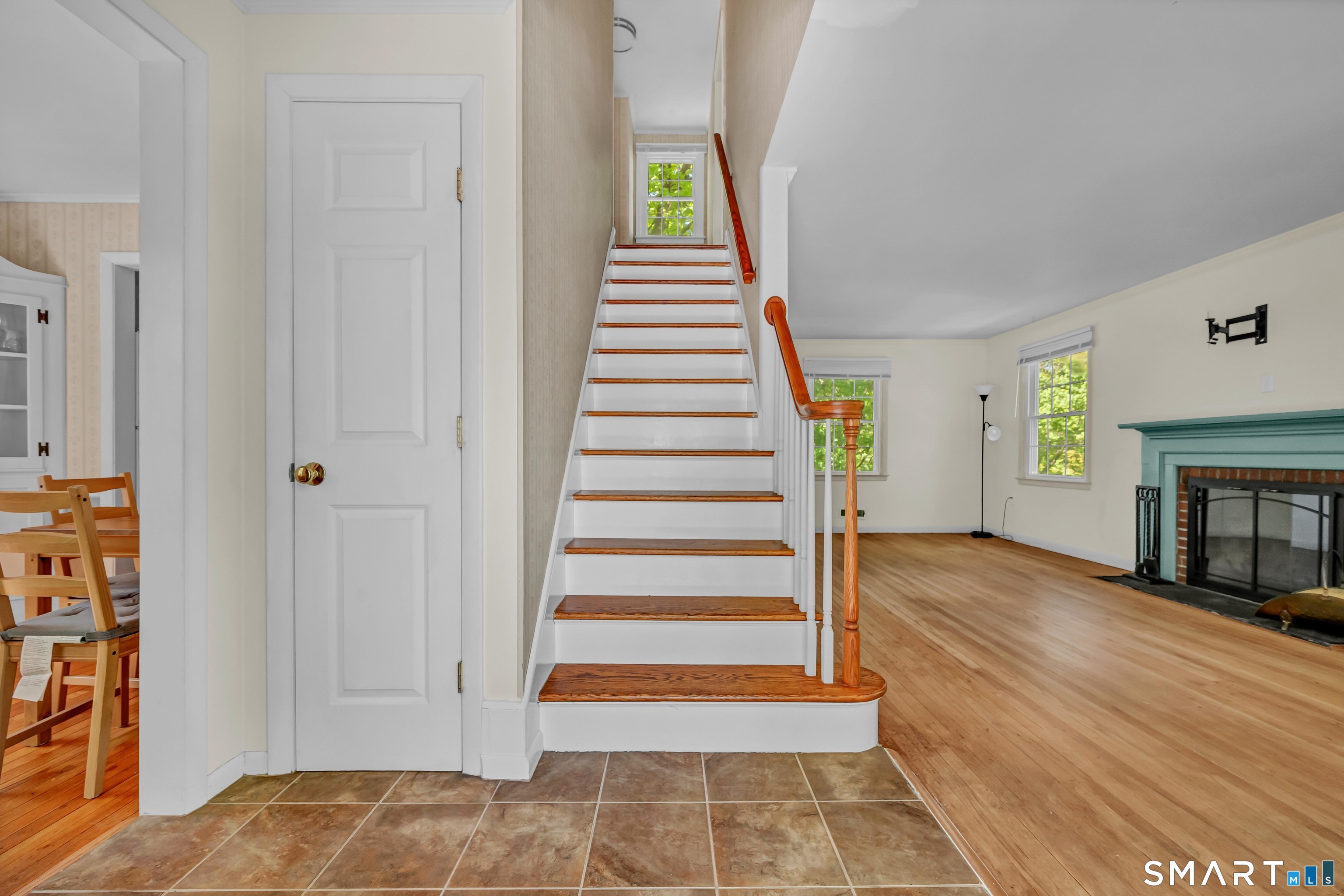 3 Mountain Road Danbury, CT 06810 - Photo 16 of 34