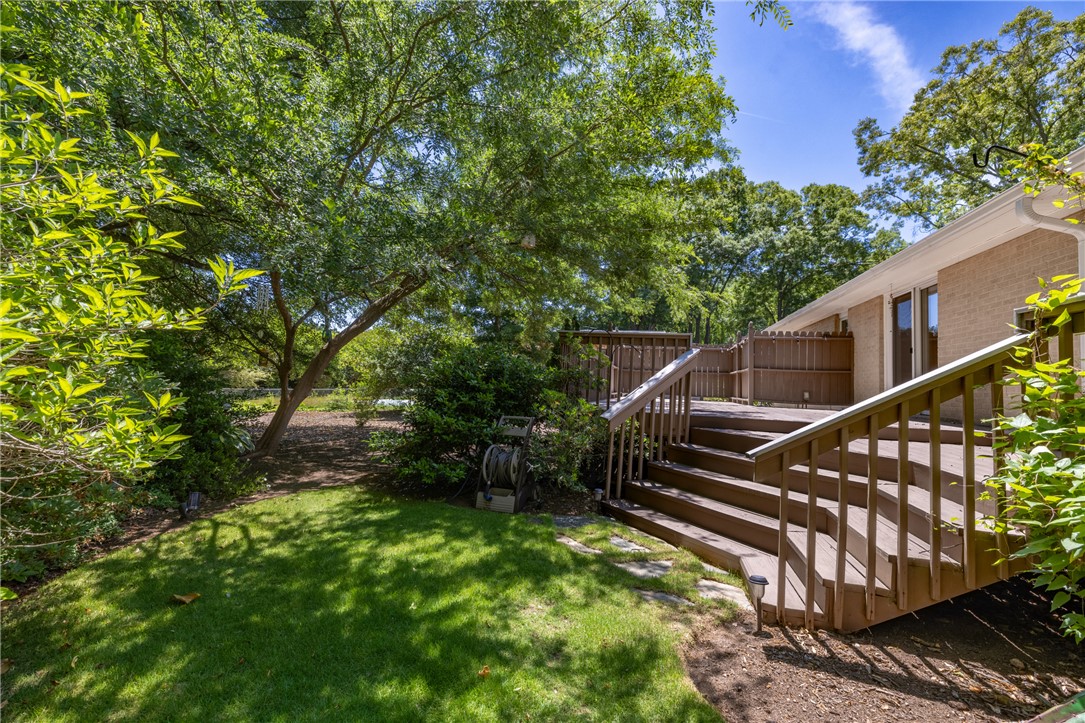208 Mountain View Lane Clemson, SC 29631 - Photo 29 of 39