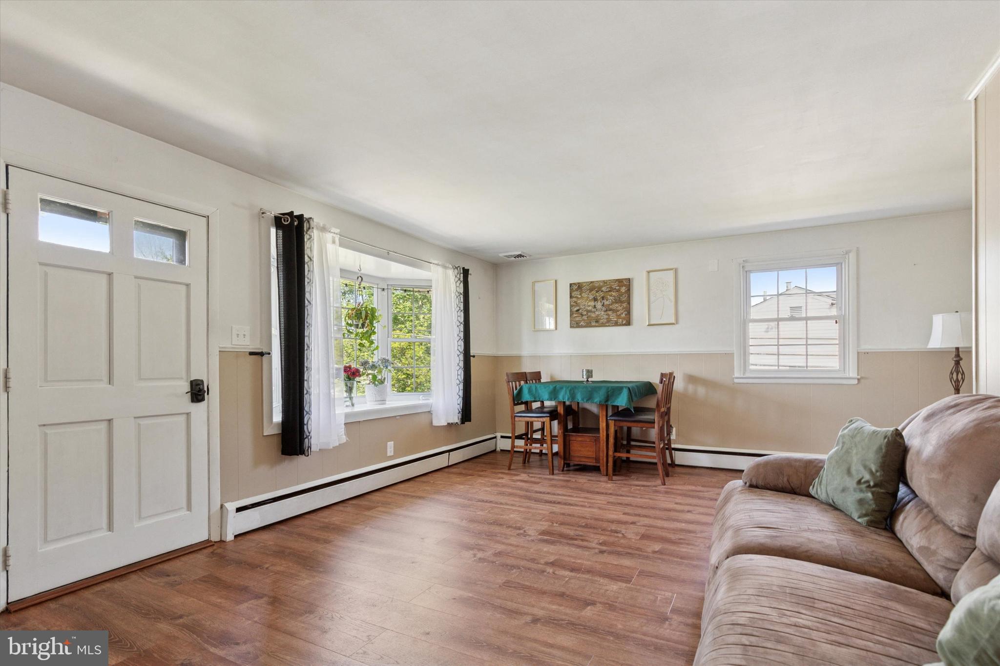 2815 Kentner Road Hatboro, PA 19040 - Photo 4 of 27 Gallery Image 4