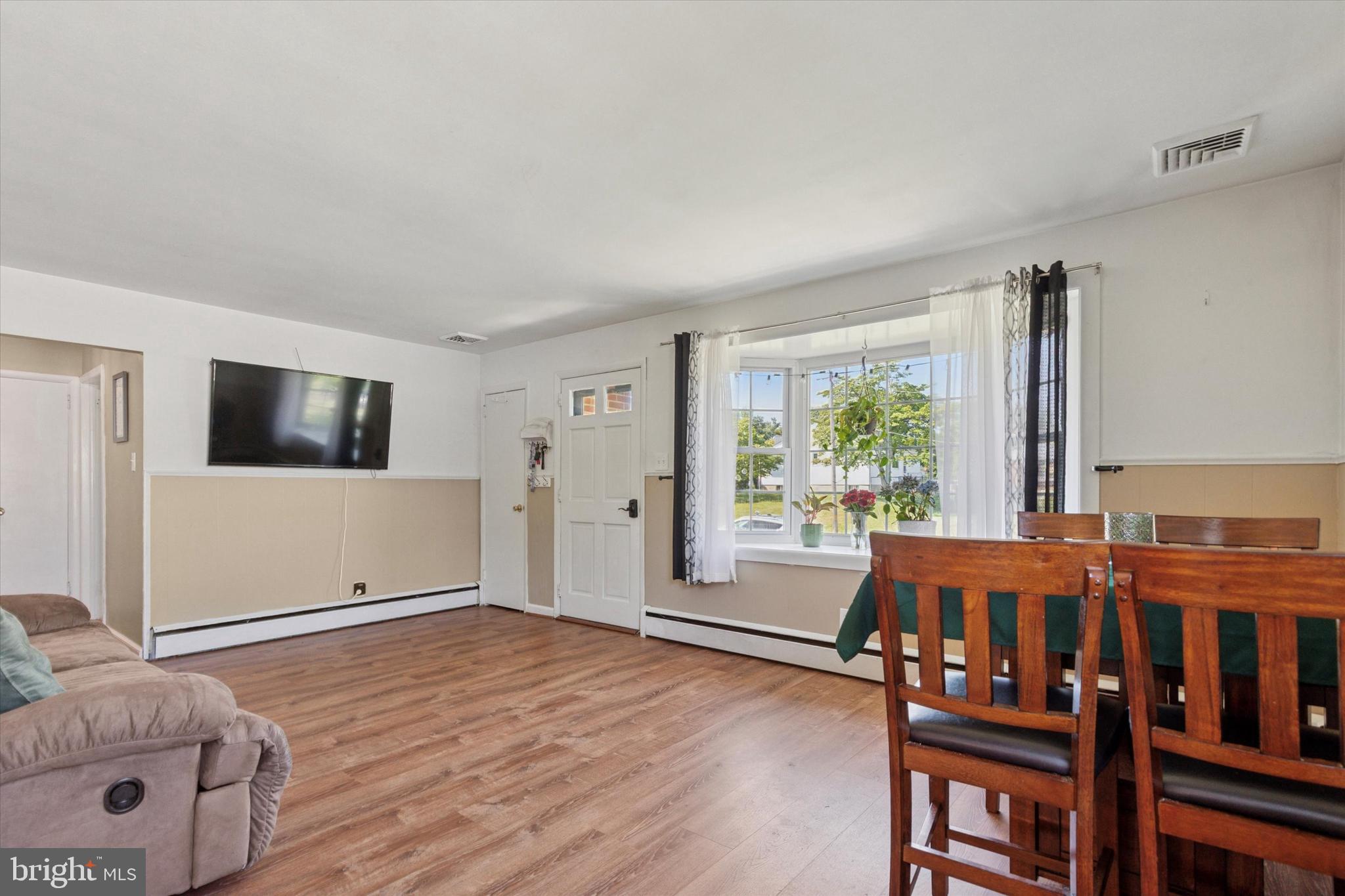 2815 Kentner Road Hatboro, PA 19040 - Photo 7 of 27 Gallery Image 7