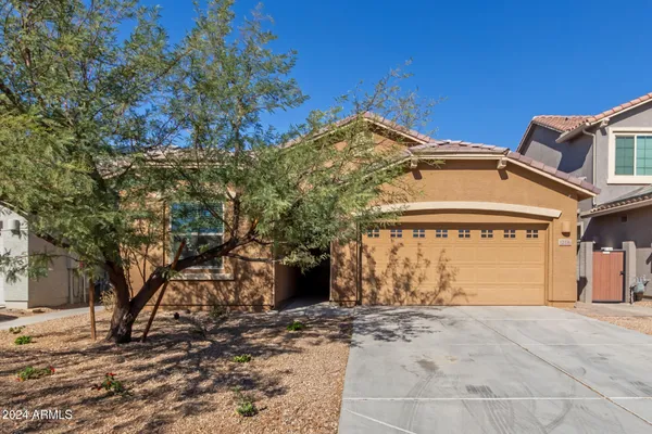 $2,400 | 12436 West Myrtle Court, Glendale, AZ 85307