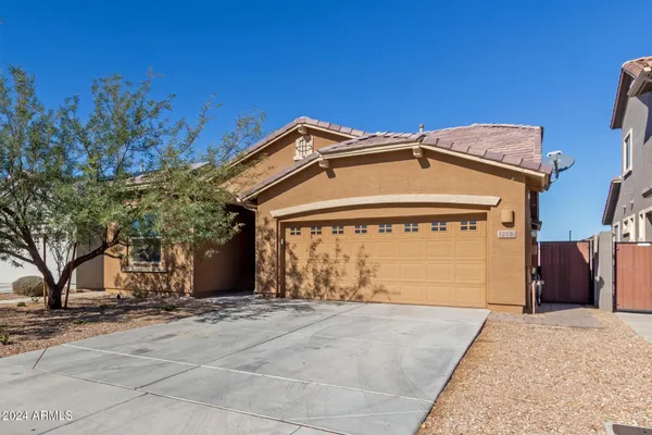 $2,400 | 12436 West Myrtle Court, Glendale, AZ 85307