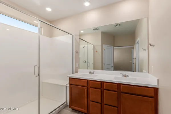 $2,400 | 12436 West Myrtle Court, Glendale, AZ 85307