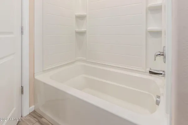 $2,400 | 12436 West Myrtle Court, Glendale, AZ 85307