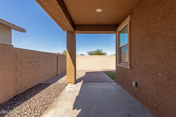 $2,400 | 12436 West Myrtle Court, Glendale, AZ 85307