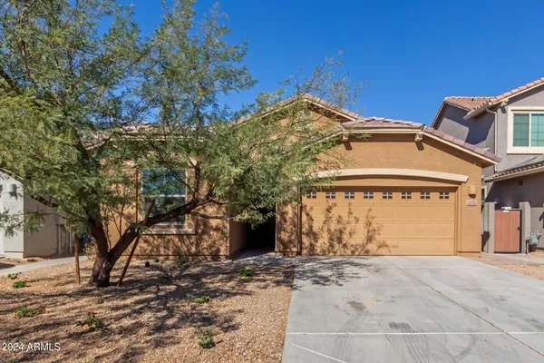 $2,400 | 12436 West Myrtle Court, Glendale, AZ 85307