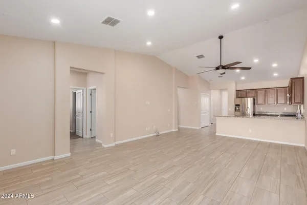 $2,400 | 12436 West Myrtle Court, Glendale, AZ 85307