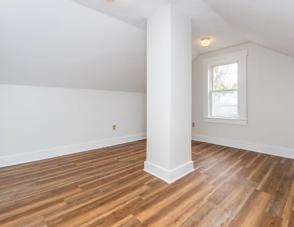 $4,500 | 10 Foundry Avenue, Unit 10, Waltham, MA 02453