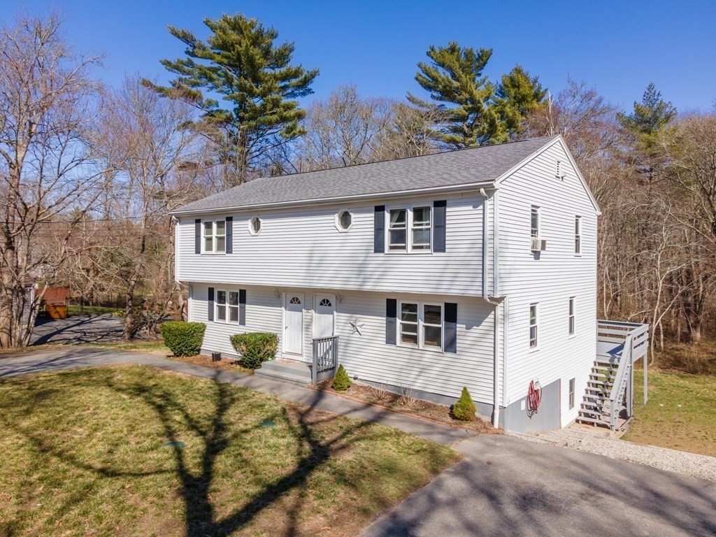 41 Flagg Swamp Road Freetown, MA 02717 - Photo 3 of 39 Gallery Image 3