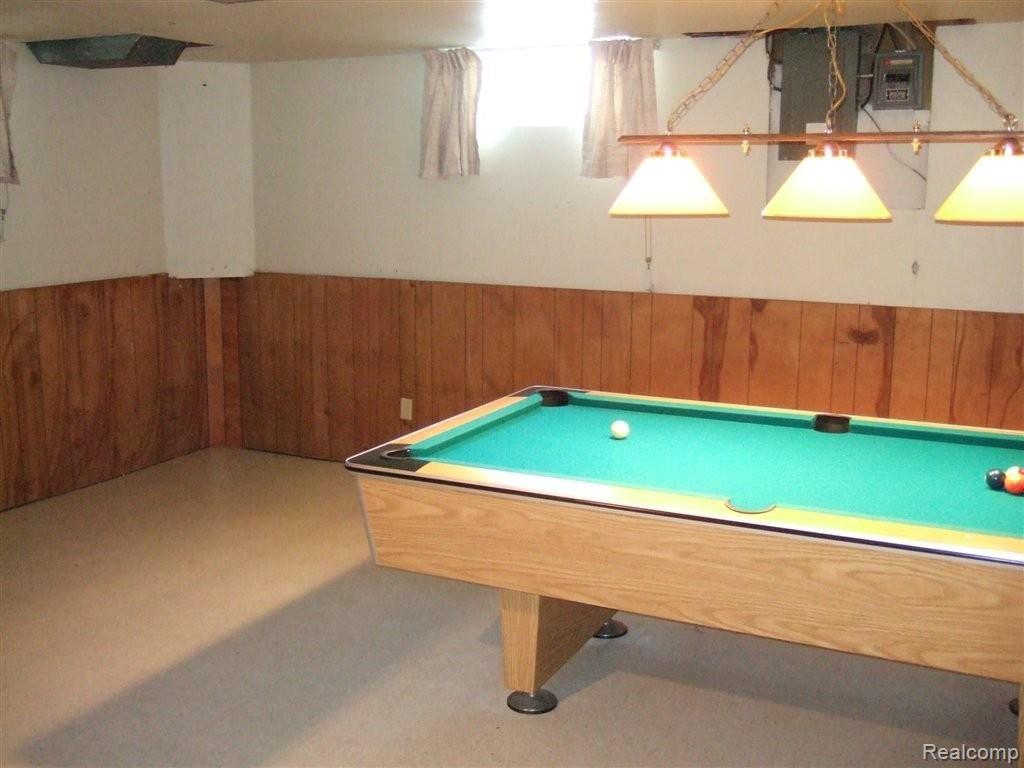 9405 Ruth Avenue Allen Park, MI 48101 - Photo 20 of 28 DSCF3153.JPG
