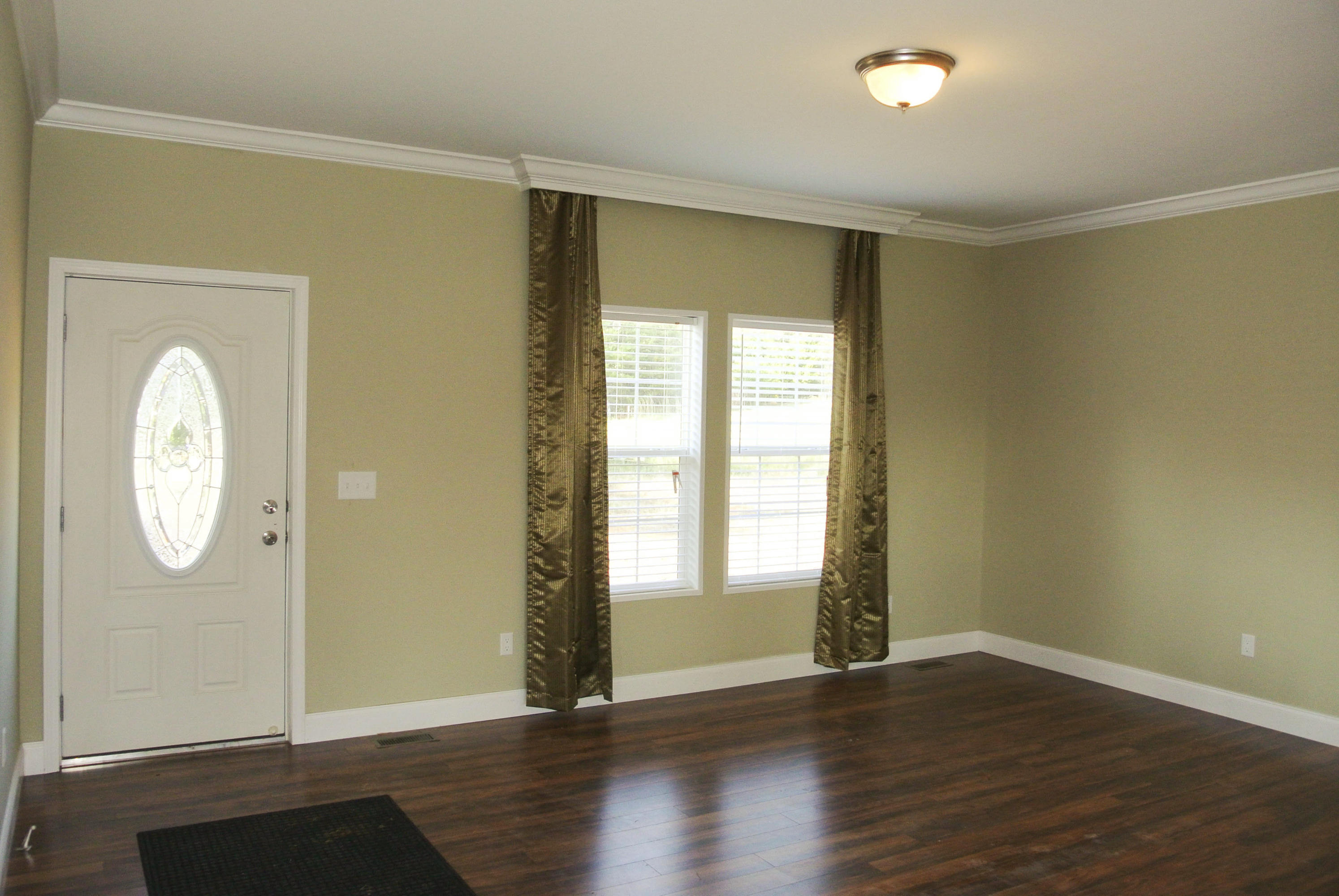 4044 Light Pink Road Louisville, TN 37777 - Photo 11 of 40 Entry & Dining