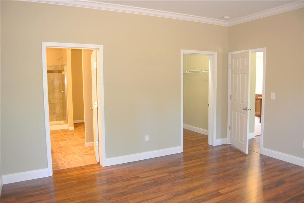 4044 Light Pink Road Louisville, TN 37777 - Photo 25 of 40 Bright Master Bedroom