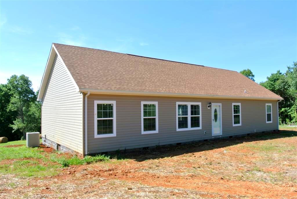 4044 Light Pink Road Louisville, TN 37777 - Photo 8 of 40 New Construction