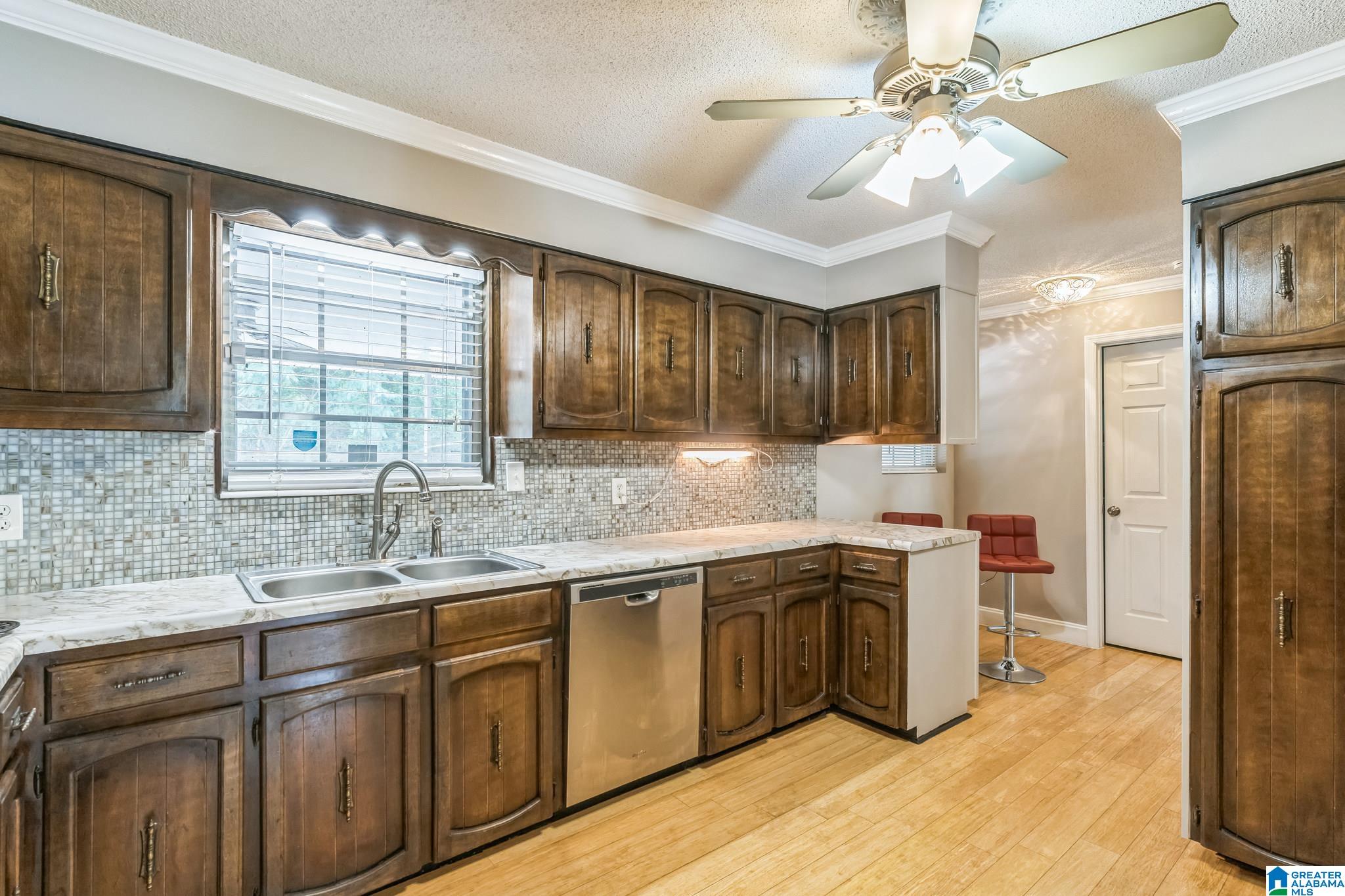 212 Fennell Street Sumiton, AL 35148 - Photo 7 of 25