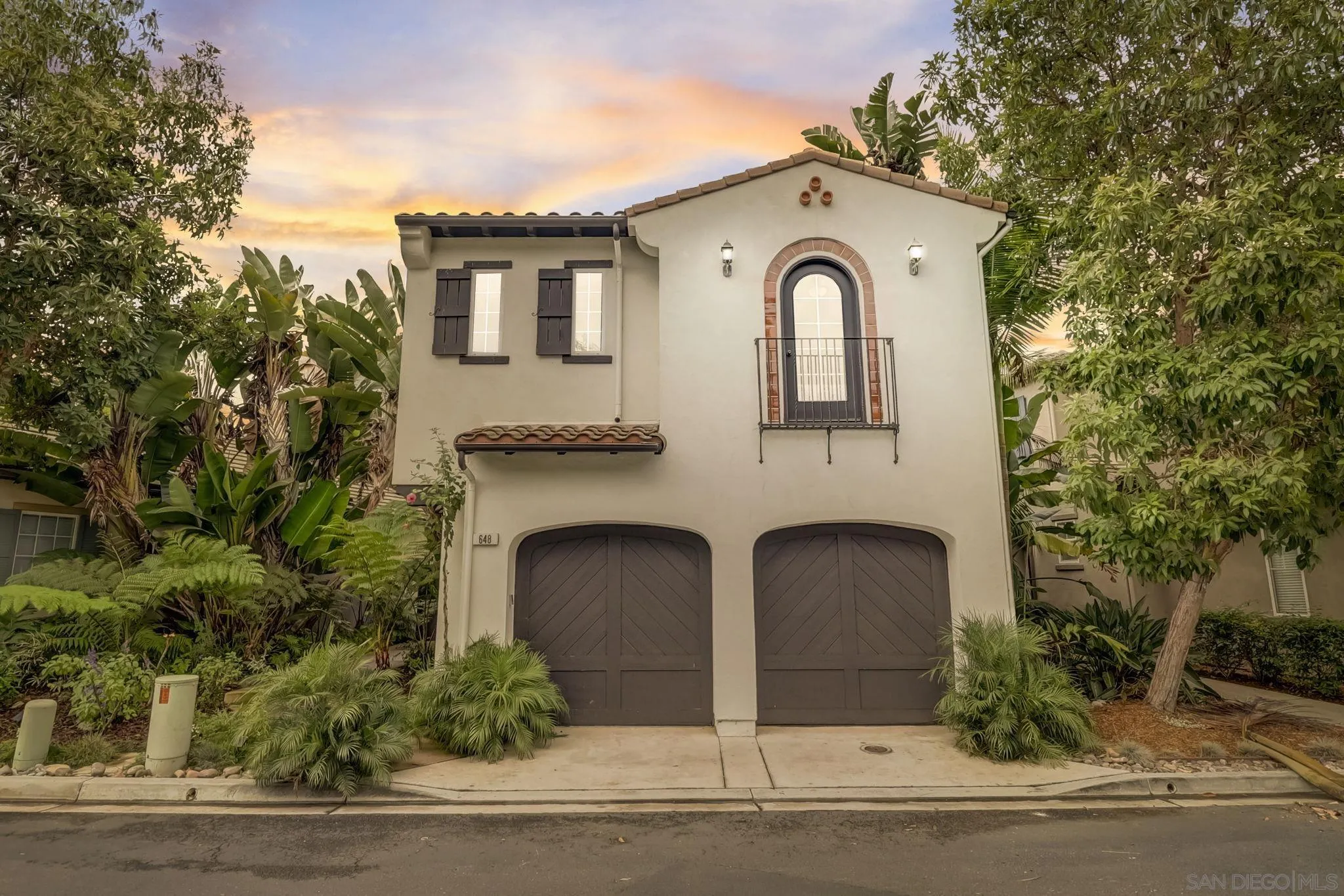648 Beach Street Encinitas, CA 92024 - Photo 4 of 31 a house view with a outdoor space