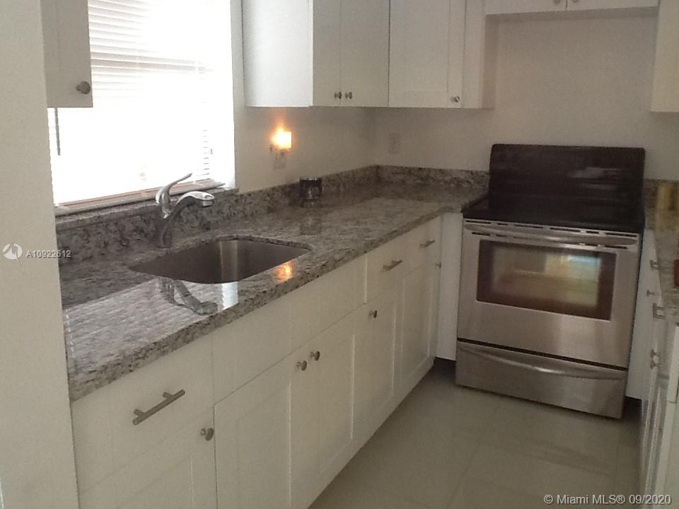 1575 Owl Road Homestead, FL 33035 - Photo 2 of 17 Gallery Image 2