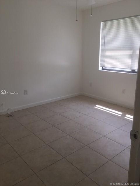 1575 Owl Road Homestead, FL 33035 - Photo 14 of 17 Gallery Image 14