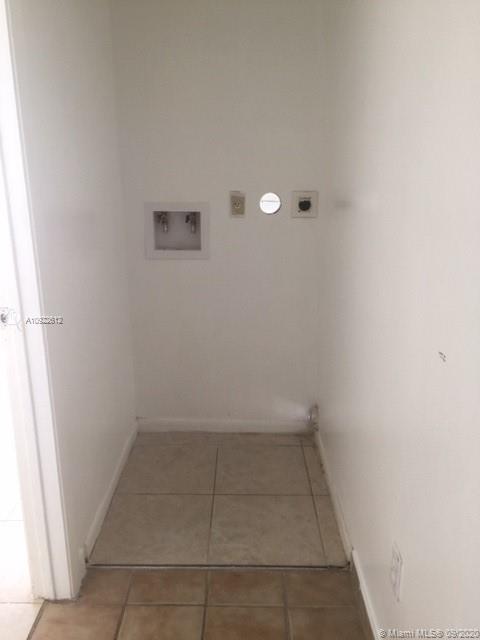 1575 Owl Road Homestead, FL 33035 - Photo 15 of 17 Gallery Image 15