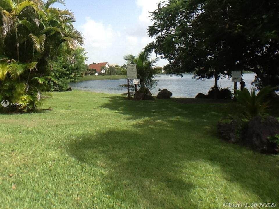 1575 Owl Road Homestead, FL 33035 - Photo 3 of 17 Gallery Image 3