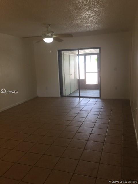 1575 Owl Road Homestead, FL 33035 - Photo 6 of 17 Gallery Image 6